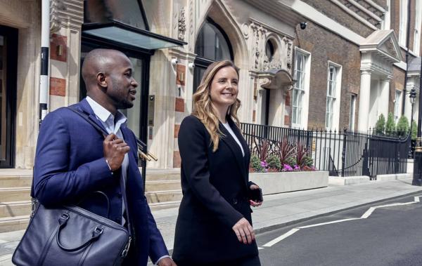 Meet the Architects of Ardian: Elimane Ndoye, Compliance Managing Director